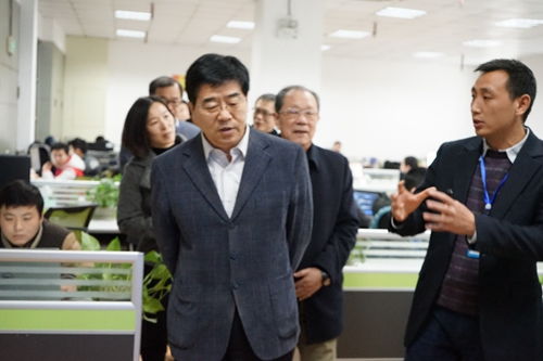 测绘地信局副局长赴重庆知行地理信息咨询服务有限公司开展调研与贸易咨询交流